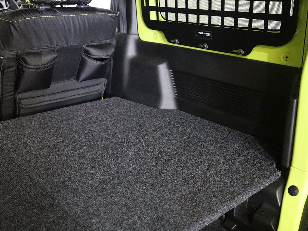 Suzuki Jimny 3 portes (2018+) Rear Seat Base Deck – Front Runner SSDS132 – vue 3