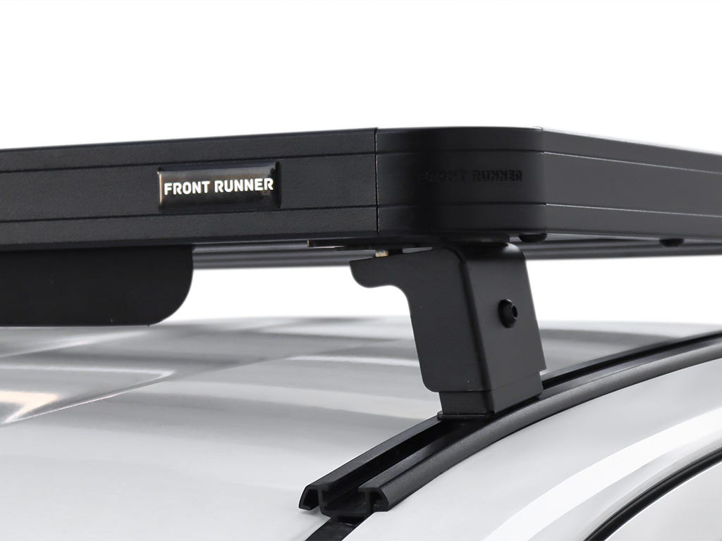 Galerie de toit Front Runner Slimline II – Toyota Hilux Revo Extra Cab (2016+) – Front Runner KRTH019T – vue 3