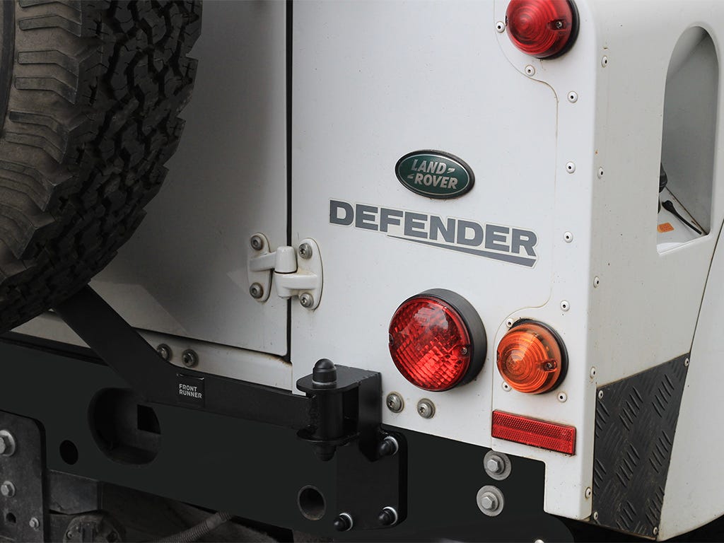 Porte roue de secours pour un Land Rover Defender 90/110 (1983-2016) Station Wagon - de Front Runner – Front Runner RBLD001…