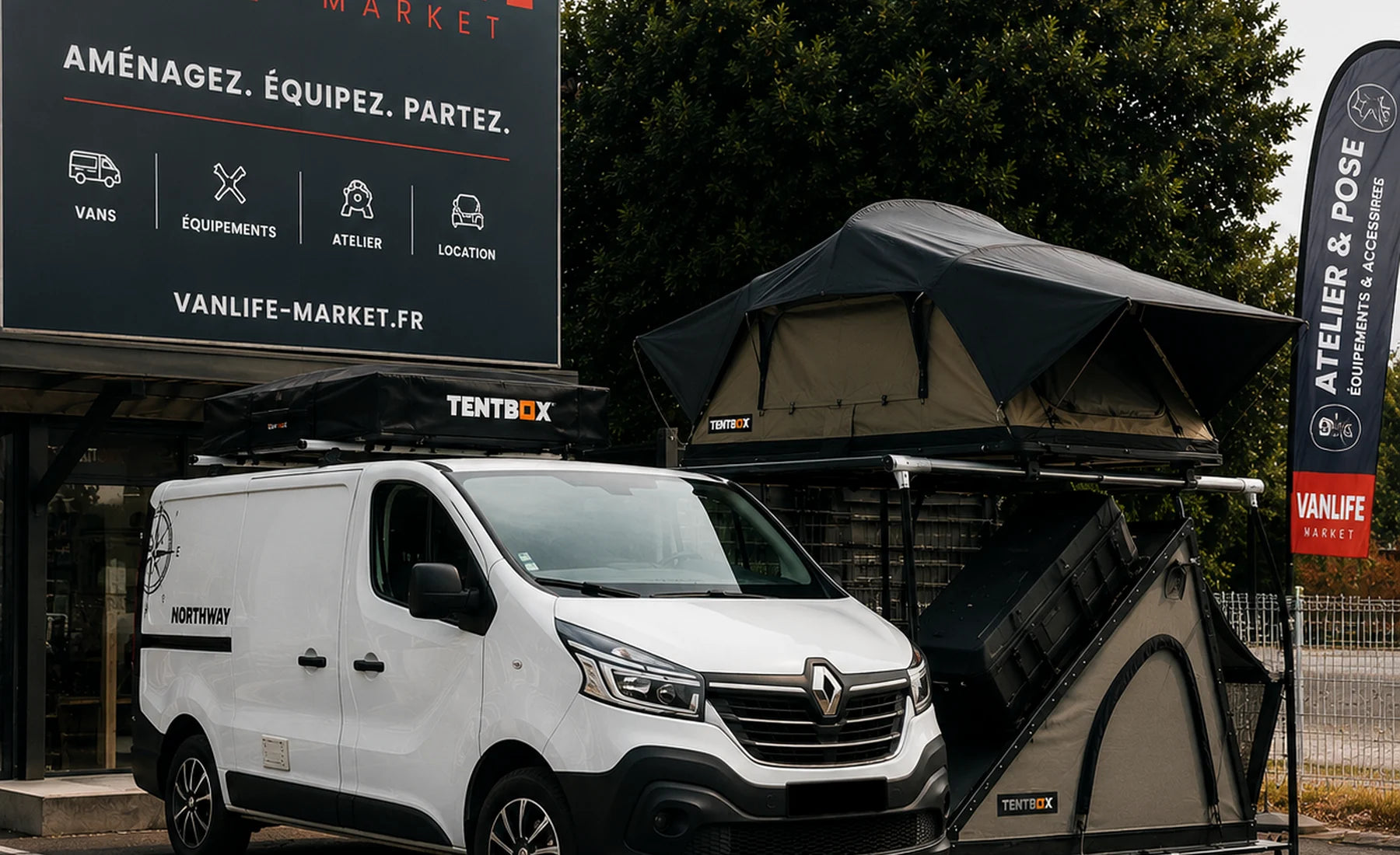Tente de toit installée sur véhicule – Vanlife Market